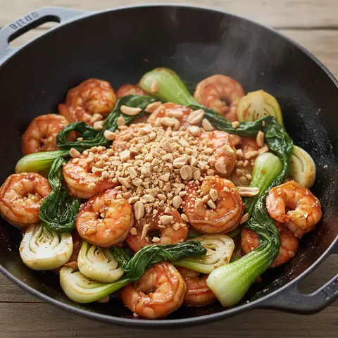 Wok crevettes & pak choï sauce hoisin cacahuètes